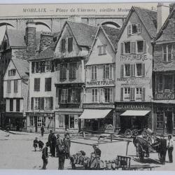 CPA Finistère Morlaix Place de Viarmes vieilles Maisons