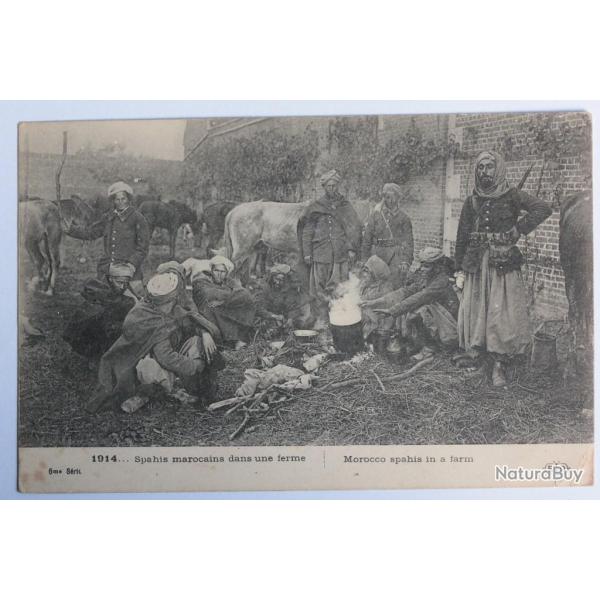 CPA Guerre 1914 Spahis marocains dans une ferme Ribecourt Oise