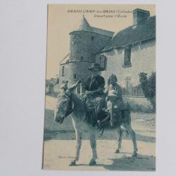 CPA Calvados Grand-Camp-les-Bains Départ pour l'école Âne