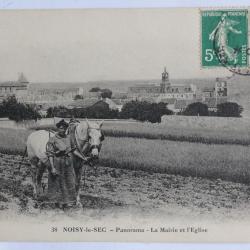 CPA Seine-Saint-Denis Noisy-le-Sec Panorama La mairie et l'Église