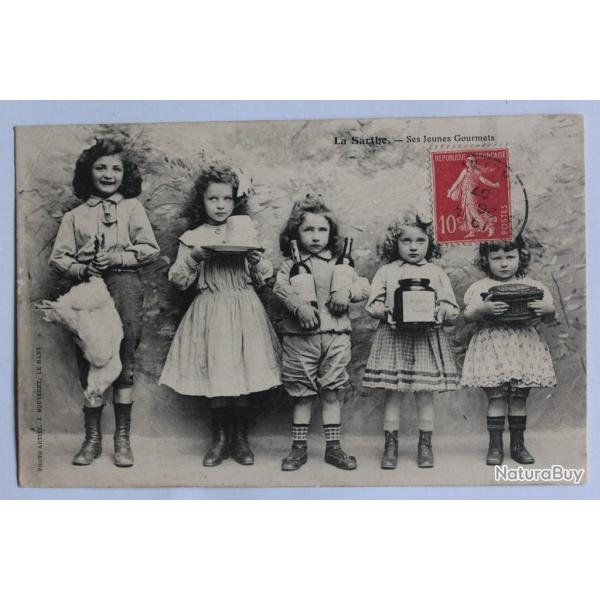 CPA La Sarthe Ses jeunes Gourmets Enfants