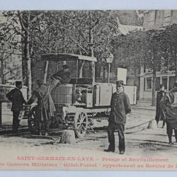 CPA Saint-Germain-en-Laye Pesage Ravitaillement Camions militaires