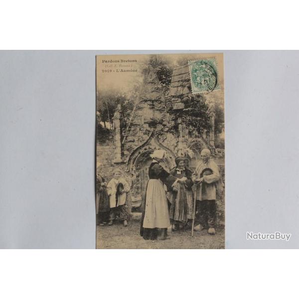 CPA Morbihan Pardons Bretons L'Aum�ne