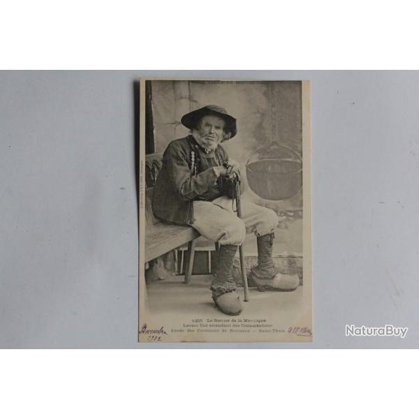 CPA Finist�re Saint-Thois Le sorcier de la Montagne Laouic Coz