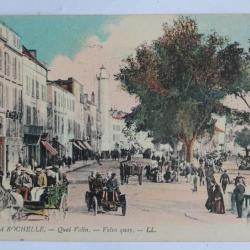 CPA Charente-Maritime La Rochelle Quai Valin Attelage