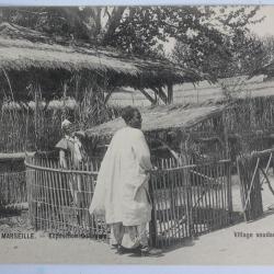 CPA Marseille Exposition coloniale Village soudanais