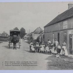 CPA Yonne Paron Caf&eacute; du centre Attelage