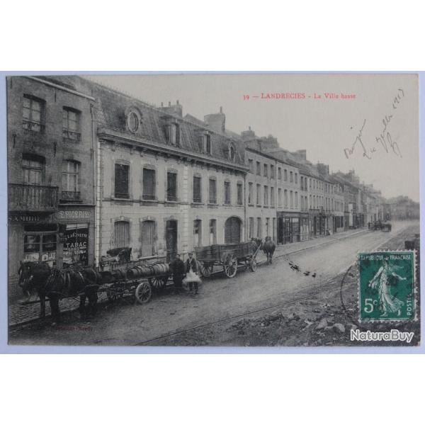 CPA Nord Landrecies La ville basse Attelage �picerie La Civette Tabac
