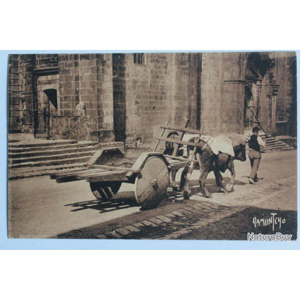 CPA Pyr�n�es-Atlantiques Urrugne Attelage basque Ramuntcho