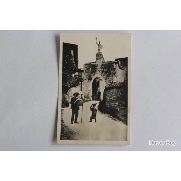 CPA Rh�ne Chazay-d'Azergues Montreur d'ours Le baboin
