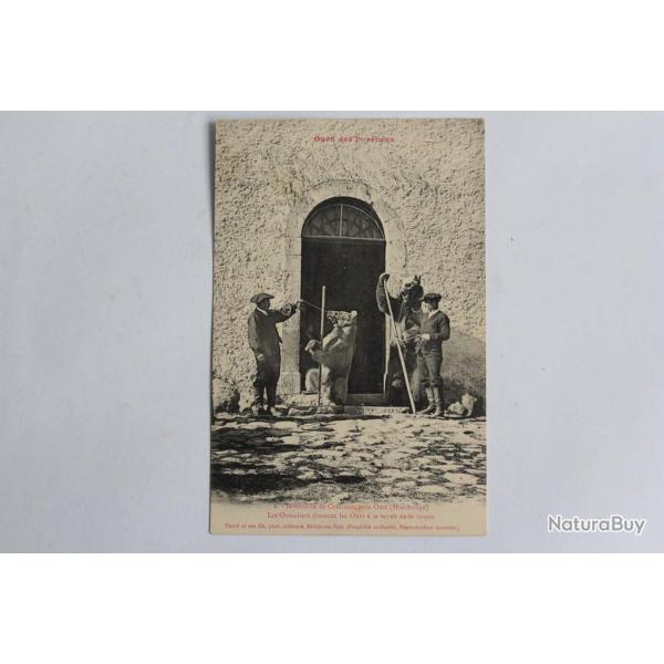 CPA Pyr�n�es Montreur d'ours Inventaire de Cominac Oussaliers