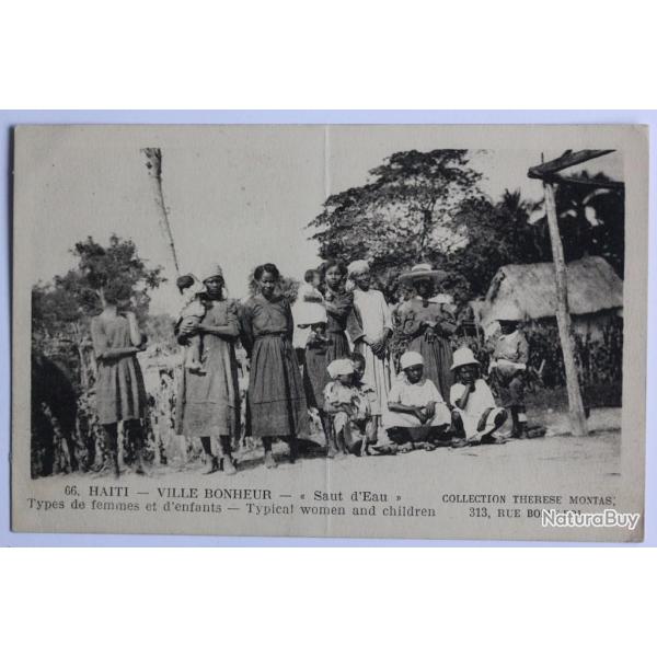 CPA Ha�ti Ville bonheur Saut d'Eau Types de femmes et d'enfants
