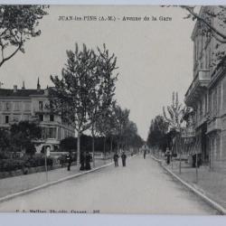 CPA Alpes-Maritimes Juan-les-Pins Avenue de la Gare