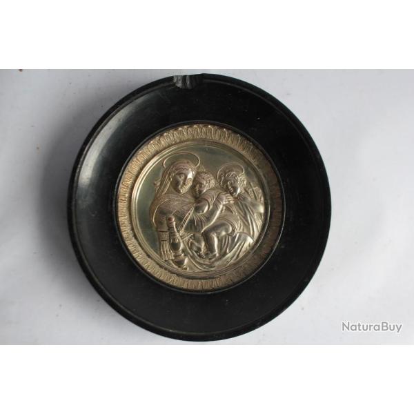 M�daillon La Vierge � la Chaise d'apr�s Rapha�l Religion