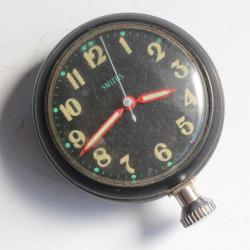 SMITHS ancienne montre militaire pour v&eacute;hicule Angleterre
