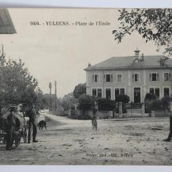 CPA Vulbens Place de l'&eacute;cole Haute-Savoie
