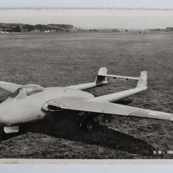 Carte postale ancienne Avion Vampire Dübendorf Suisse