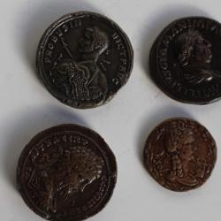 Anciens moulages 4 monnaies antiques