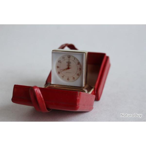 Pendulette de Voyage m�canique REVOR Montre