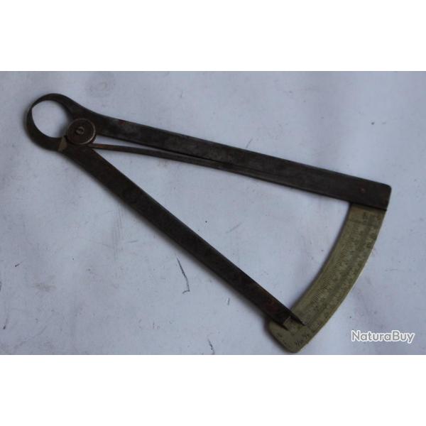 Ancien compas d'horloger