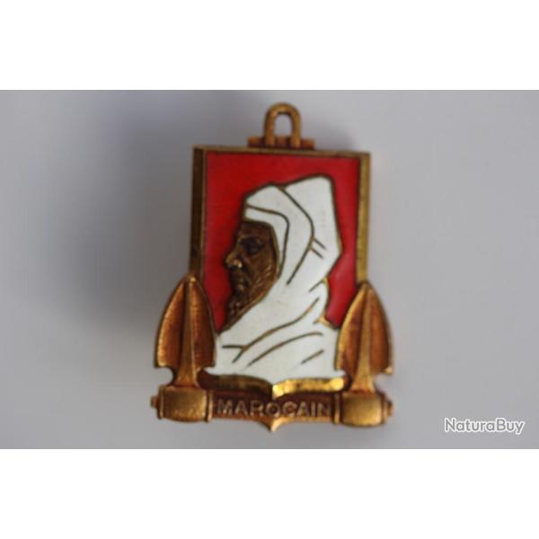 Insigne Escorteur Marocain rouge organeau ajour� (Courtois)