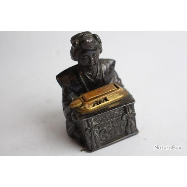 Briquet essence  Japonaise