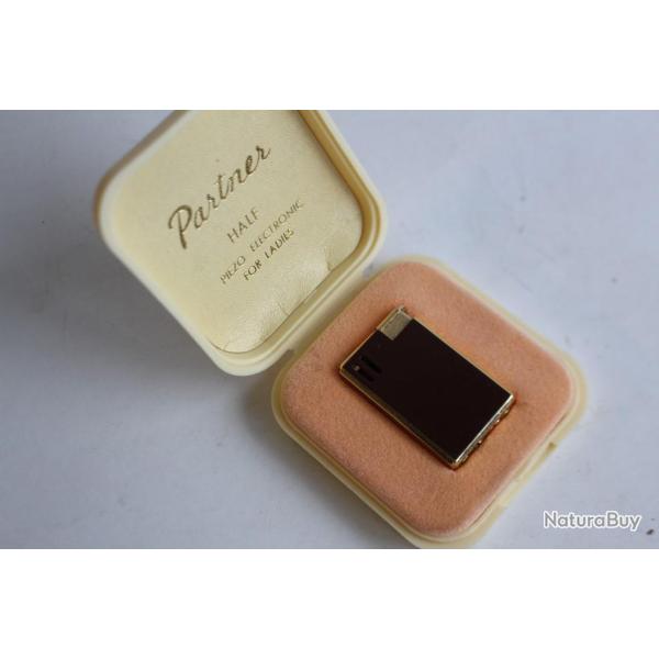 Briquets gaz PARTNER Half femme Objets du fumeur