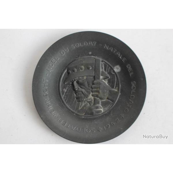 Coupelle No�l du Soldat 1942 sign� HUGUENIN