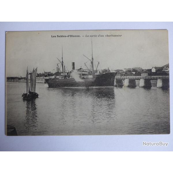 CPA France - Vend�e 85 - Les Sables d'Olonne La sortie d'un charbonnier