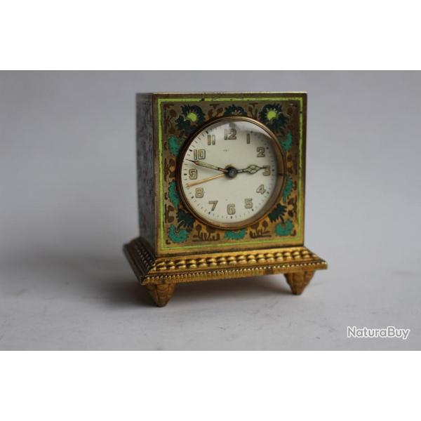 Pendulette de Voyage Zenith, Swiss Art nouveau �maill�