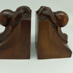 César Bolle sculpture bois serre-livre  escargots