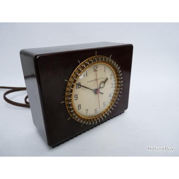 Pendulette GENERAL ELECTRIQUE bak�lite  horlogerie