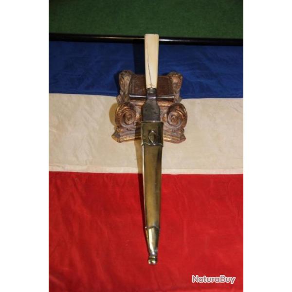 DAGUE DE CHASSE  EPOQUE DEBUT  19 EME