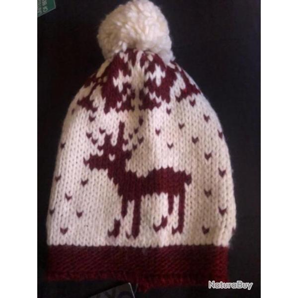 1 bonnet enfant 12 / 18 mois blanc renne pompon  benetton