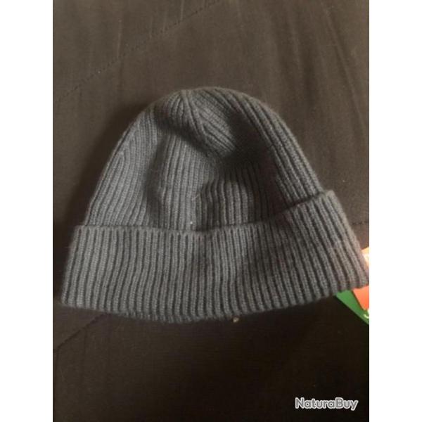 1 bonnet enfant 12 / 18 mois bleu gris benetton