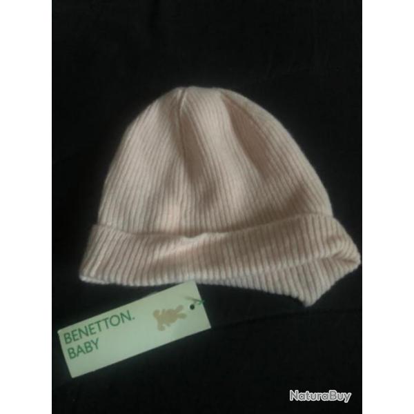 1 bonnet enfant 6 / 9 mois rose benetton