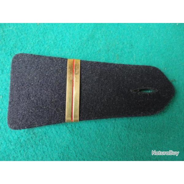 Epaulette avec galon m�tallique Adjudant chef.