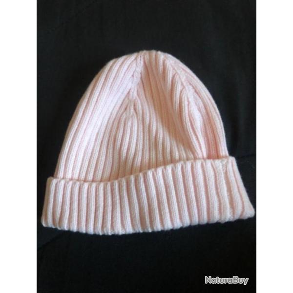 1 bonnet enfant 1 / 3 mois rose benetton