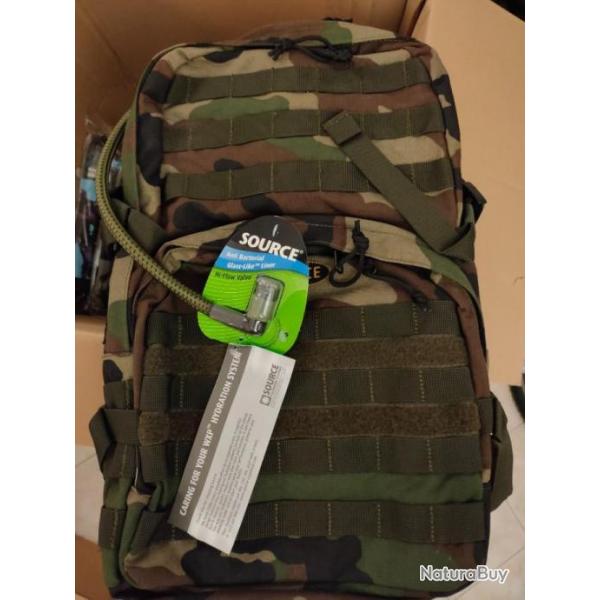 Sac a dos / musette combat 20 litres / Camo ce / neuve / marque Source