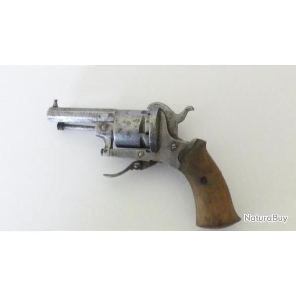 revolvers � broches
