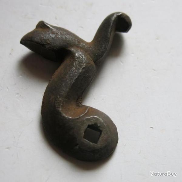 VENDU PAR CUIRASSIER11 N 032 CHIEN DE FUSIL A BROCHE     (COTE  GAUCHE  )