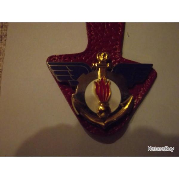 INSIGNE MILITAIRE NEUF ACTION SOCIALEE DES ARMEES