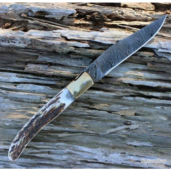 Couteau Damas Fa�on Laguiole Lame 128 Couches Manche Bois de Cerf Etui Cuir DM1087