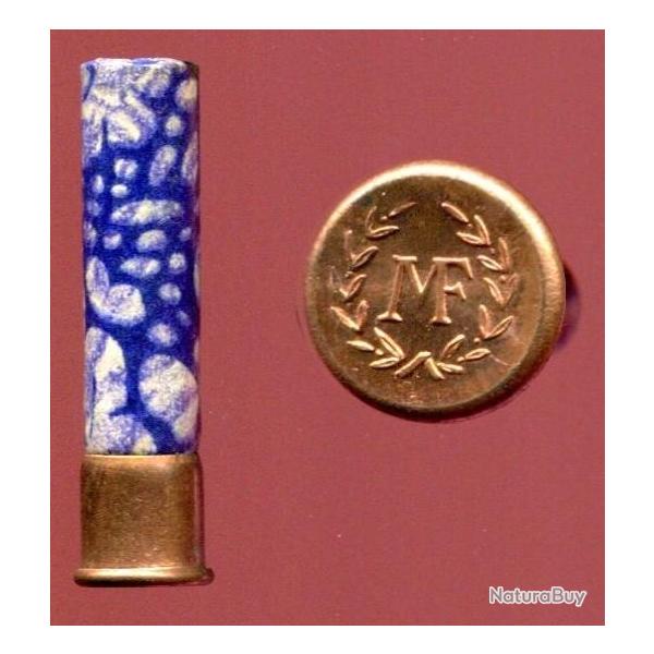 9 mm Flobert Manufrance - carton marbr�e bleu et blanc -  chargement poudre noire (voirphoto boite)