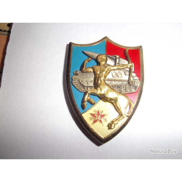 INSIGNE MILITAIRE 74 m Rgt ARTILLERIE