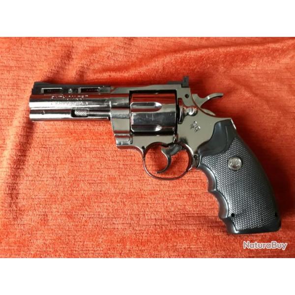 briquet temp�te electronique 357 magnum