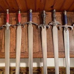 Lot de 12 Ep&eacute;es de d&eacute;coration - Sc&egrave;ne M&eacute;di&eacute;vale