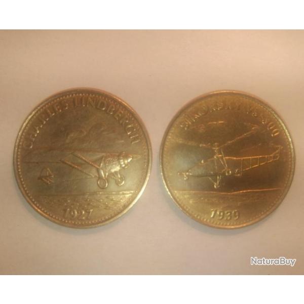 Lot 2 M�daillons Shell de 1968 : Sikorsky VS-300 et Charles Lindbergh.