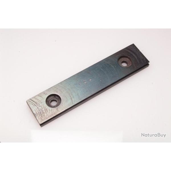 Rail acier bronz� queue d'arronde de 20 mm intercalaire