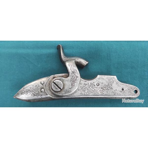 Platine cisel�e  UNIQUE  de fusils ou grand pistolet pr� XIX�me  PL171